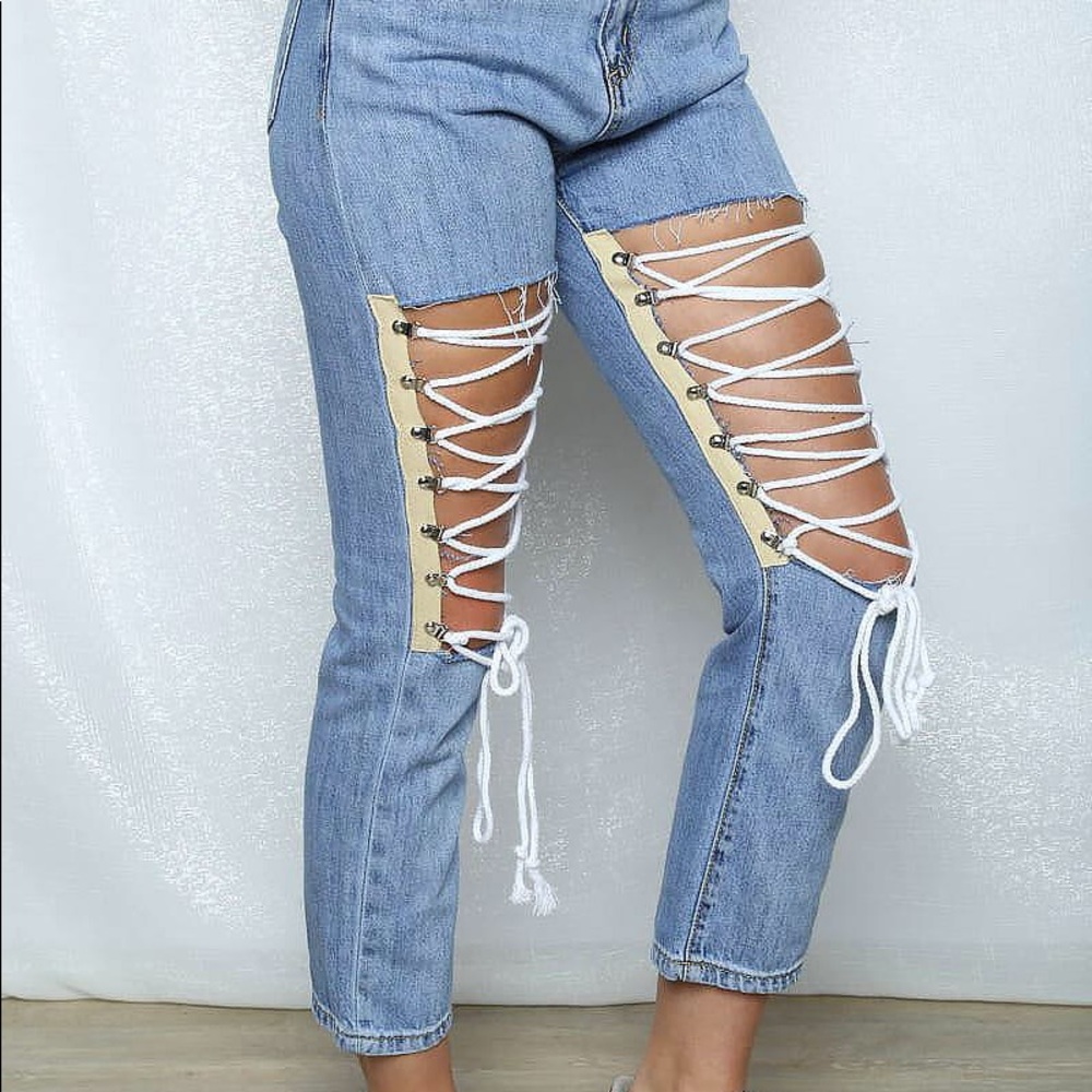 NWT Cut Out High Waist Jeans